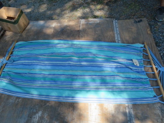 STRIPED HAMMOCK  86 X 33"