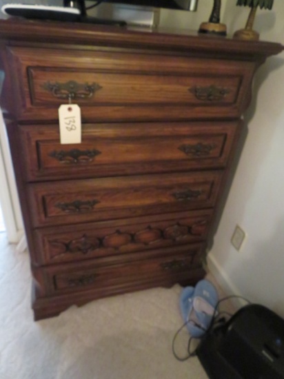 CHEST OF DRAWERS BY SUMTER FURNITURE  36 X 19 X 47 T