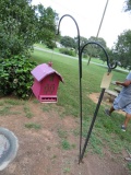 SHEPHERD HOOK & BIRD FEEDER