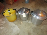 3 PRESSURE COOKERS