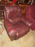 LAZY BOY RECLINER W/ NAIL HEAD TRIM