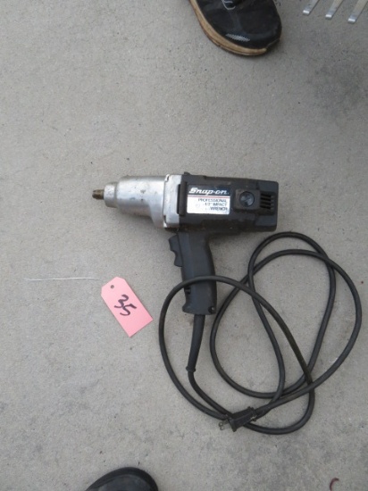 SNAP ON 1/2 DRIVE ELECTRIC IMPACT WRENCH