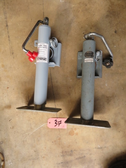 2 TRAILER JACKS