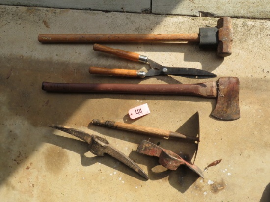 YARD TOOLS LOT- HATCHET, SLEDGE AND MORE!