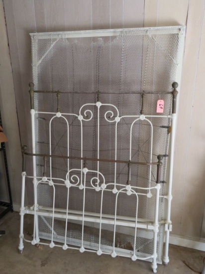 ANTIQUE IRON BED 46"