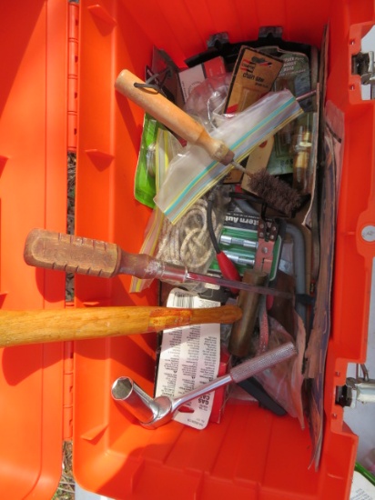 TOOL BOX W /SMALL MOTOR REPAIR / TUNEUP PC & HAND TOOLS