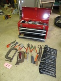 CRAFTSMAN TOOL BOX W DRAWER'S AND HANDTOOLS