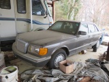 1984 MERCEDES BENZ 500SEL W/KEY AND TURNS OVER