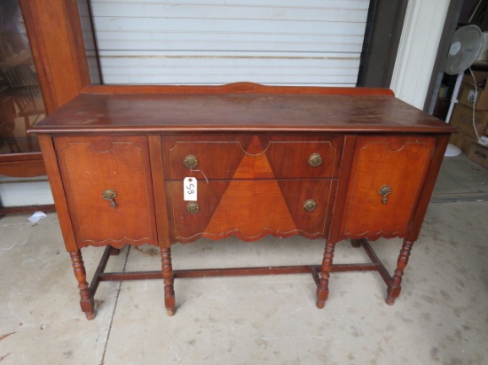 ANTIQUES & COLLECTIBLE AUCTION