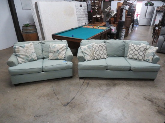 MATCHING 7FT SOFA AND  5FT LOVE SEAT.