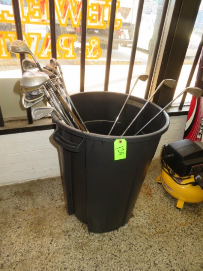 19PC GOLF CLUBS IN W/ TRASH CAN