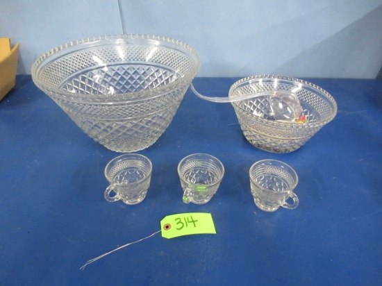 GLASS PUNCH BOWL W/ 24 CUPS