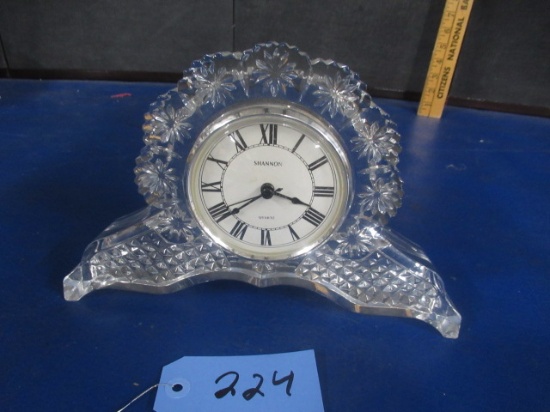 SHANNON GLASS CLOCK  12 T