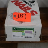 BLACK DIAMOND FASTENERS  2-1/2 X 16 G. GALVANIZED FINISH NAILS