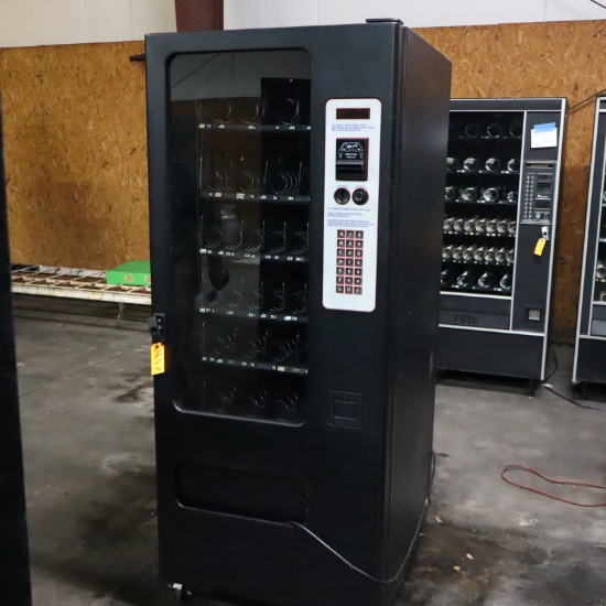 USI 3053 VENDING MACHINE ON WHEELS