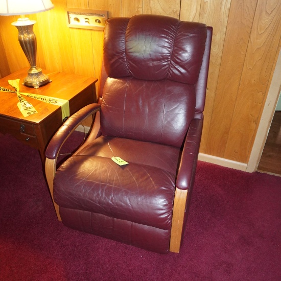LEATHER RECLINER