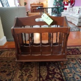 MAGAZINE RACK