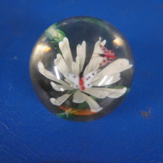 GLASS PAPER WEIGHT W/ BUTTERFLY