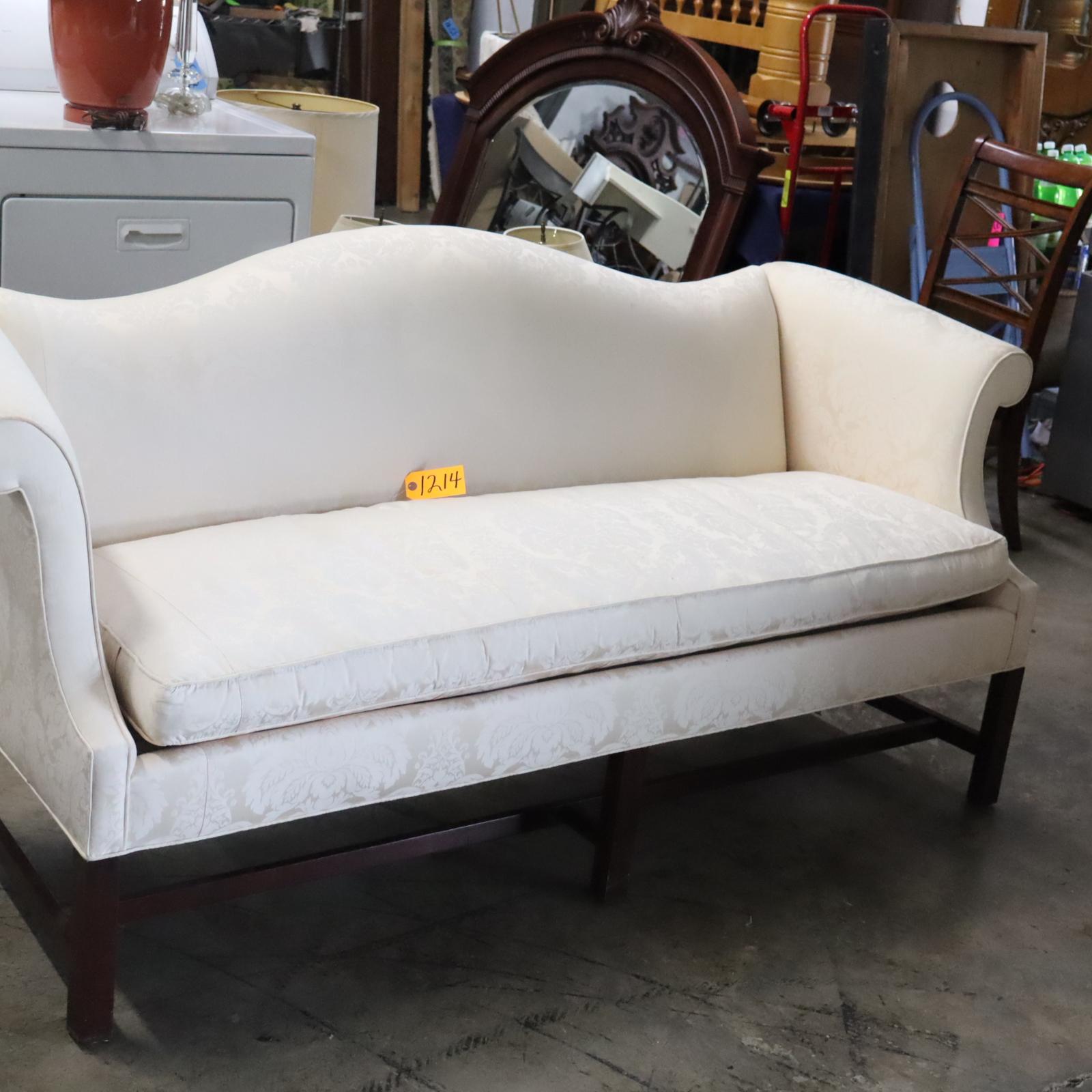 NICE CLEAN SOUTHWOOD CHIPPENDALE SOFA 6 ' LONG | Proxibid, image size:1600x1600