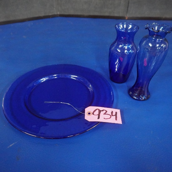 COBALT VASES AND PLATTER