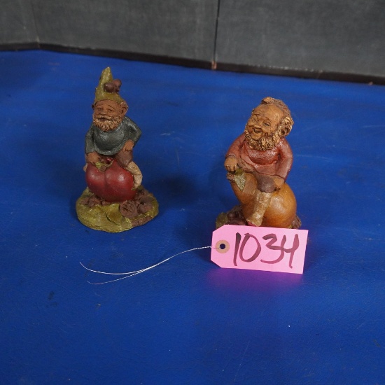 22 TOM CLARK GNOMES