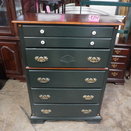 CHEST OF DRAWERS