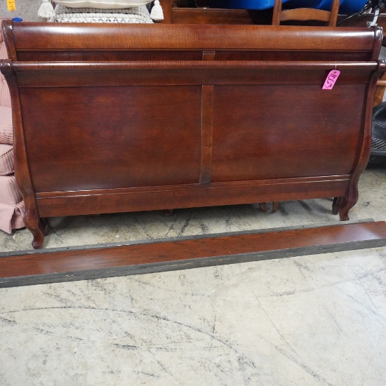 QUEEN SLEIGH BED W/ WOOD RAILS