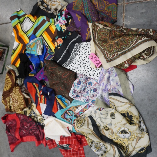 LADIES SCARVES