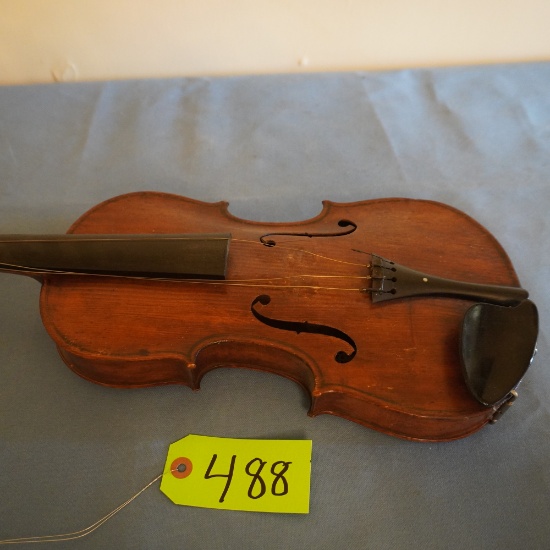 UNMARKED VIOLIN