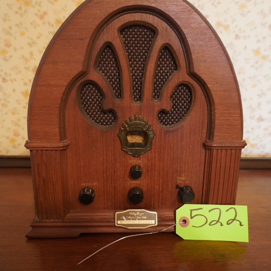 REPRODUCTON RADIO