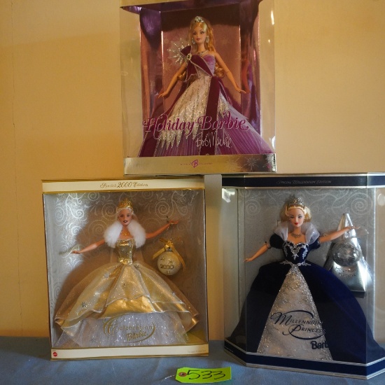 3 BARBIE DOLLS