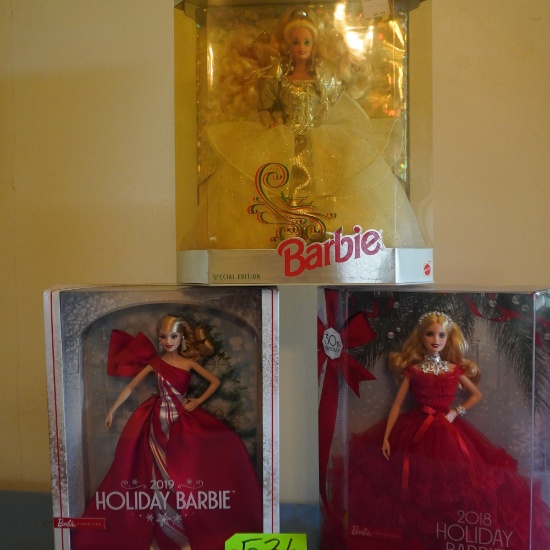 3 BARBIE DOLLS