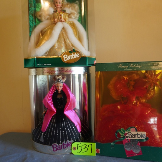3 BARBIE DOLLS