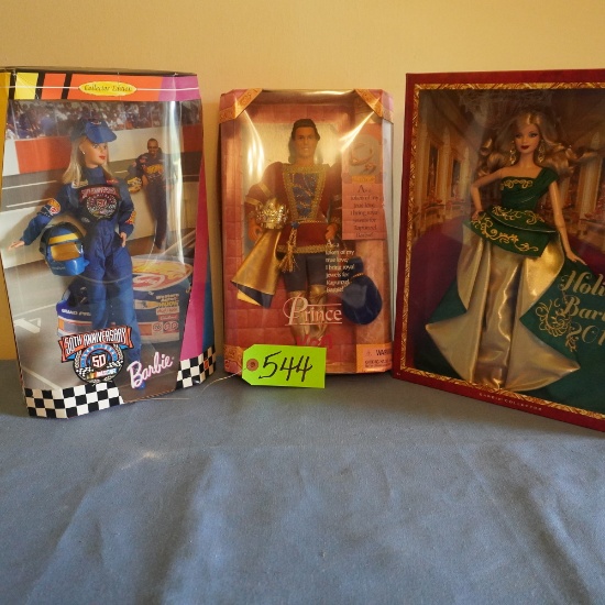 3 BARBIE DOLLS
