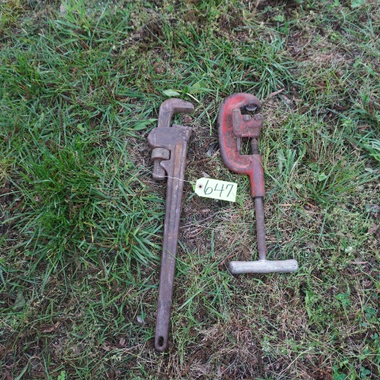18" PIPE WRENCH AND PIPE CUTTER