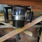 ROUTER AND TABLE