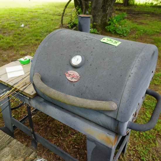 CHAR BROIL GRILL