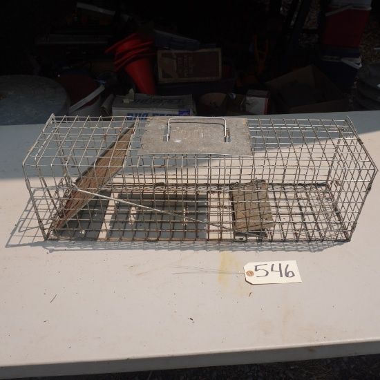 24" METAL TRAP