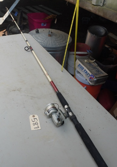 8 FT. MASTER GRAPHITE FISH POLE