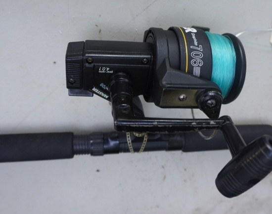 FISHING rod & reel  8 FT.