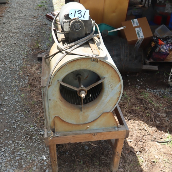 SQUIRREL CAGE FAN