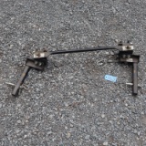 TOW BAR