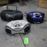 3 CD PLAYERS