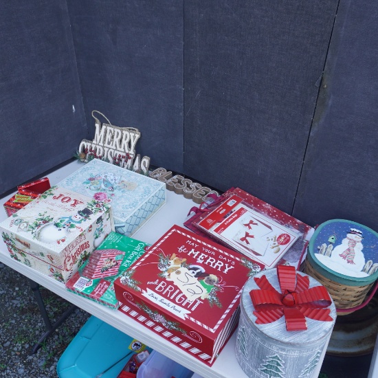 CHRISTMAS DECOR