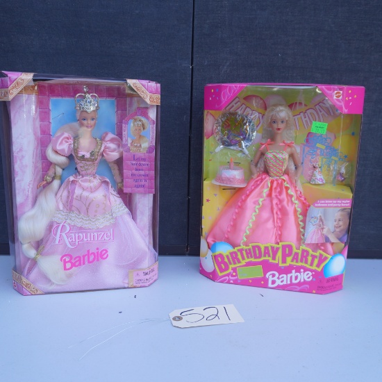 2 BARBIE DOLLS