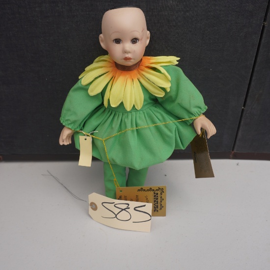 "SUNFLOWER SUE"  196/7500