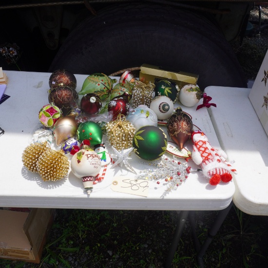 25 ORNAMENTS