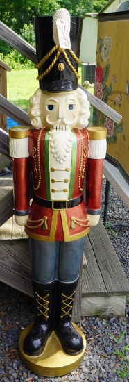 TALL 5 FT. NUT CRACKER