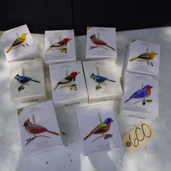 10 HALLMARK KEEPSAKES