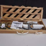 OLD SCHOOL HORSE SHOE SET NEW IN BOX